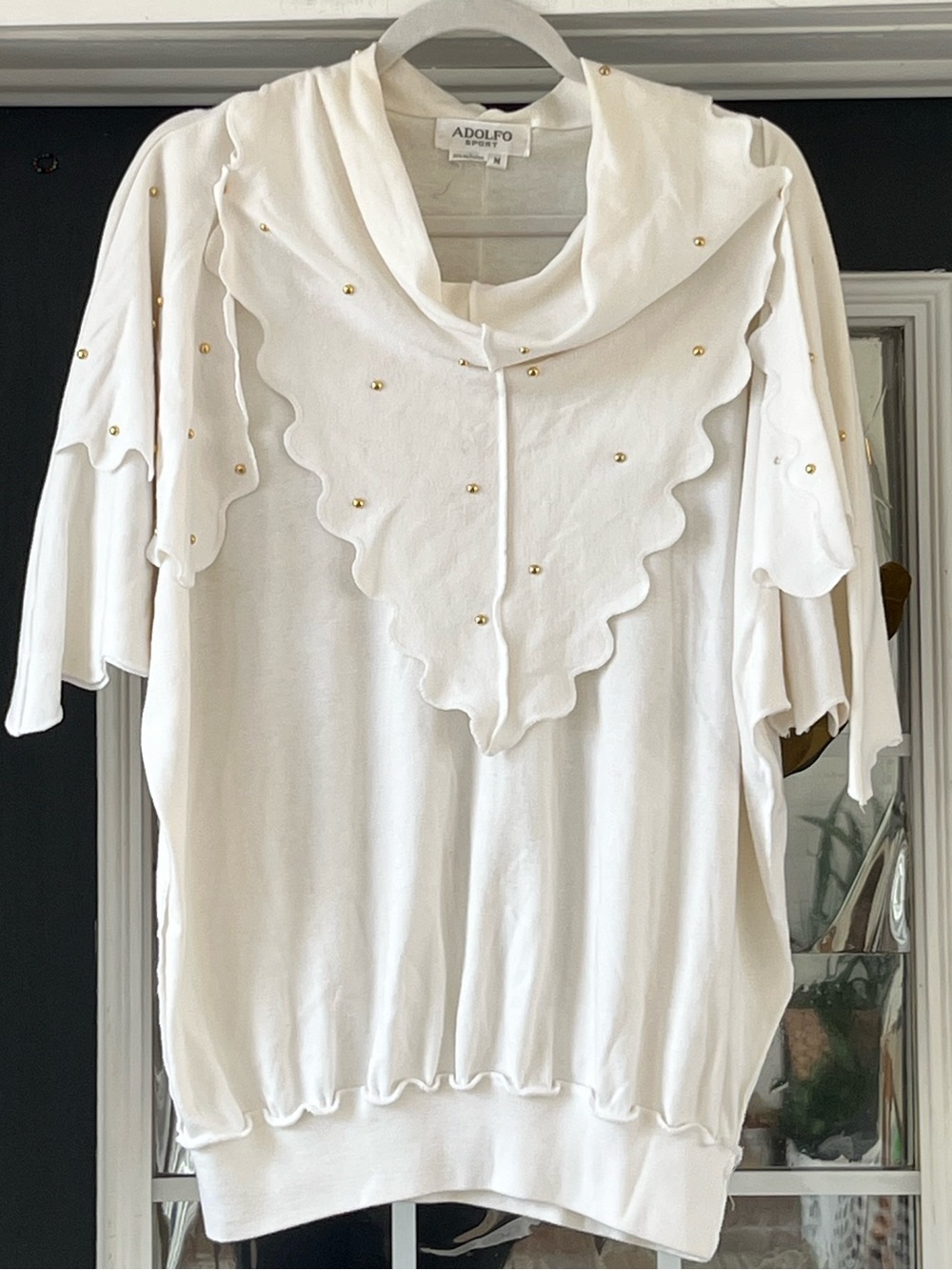 ADOLFO Sport vintage off white batwing top